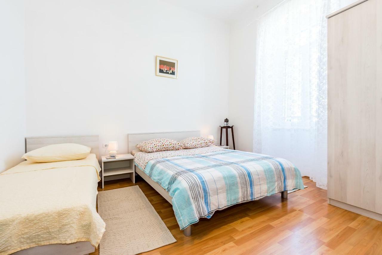 Apartmani Rina Šibenik Exterior foto