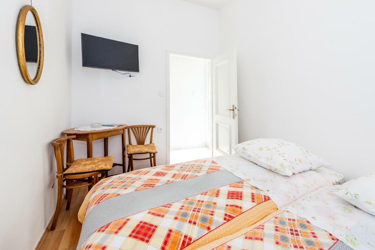 Apartmani Rina Šibenik Exterior foto