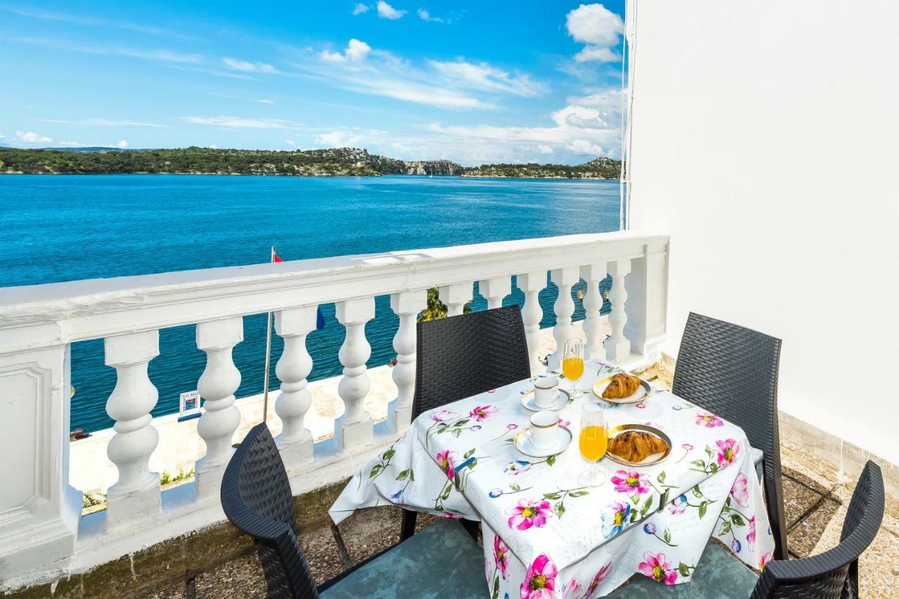 Apartmani Rina Šibenik Exterior foto